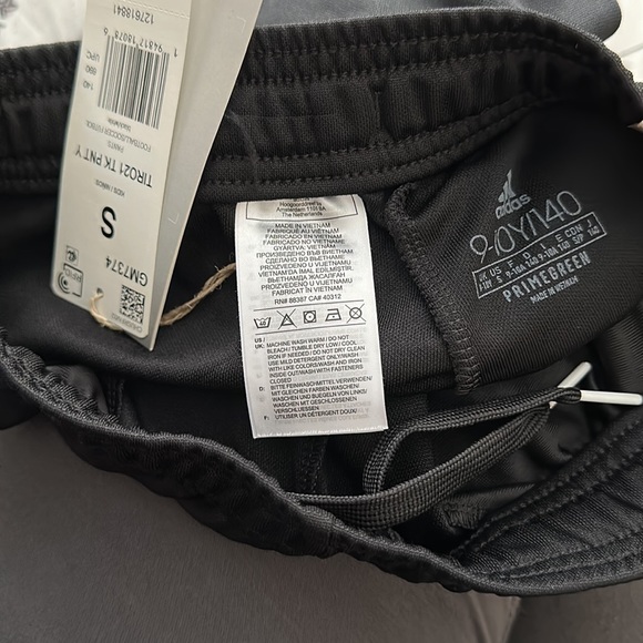 NWT ADIDAS SWEAT PANTS - Picture 2 of 2